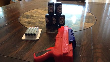 Red And Blue Gun With 4 Slots