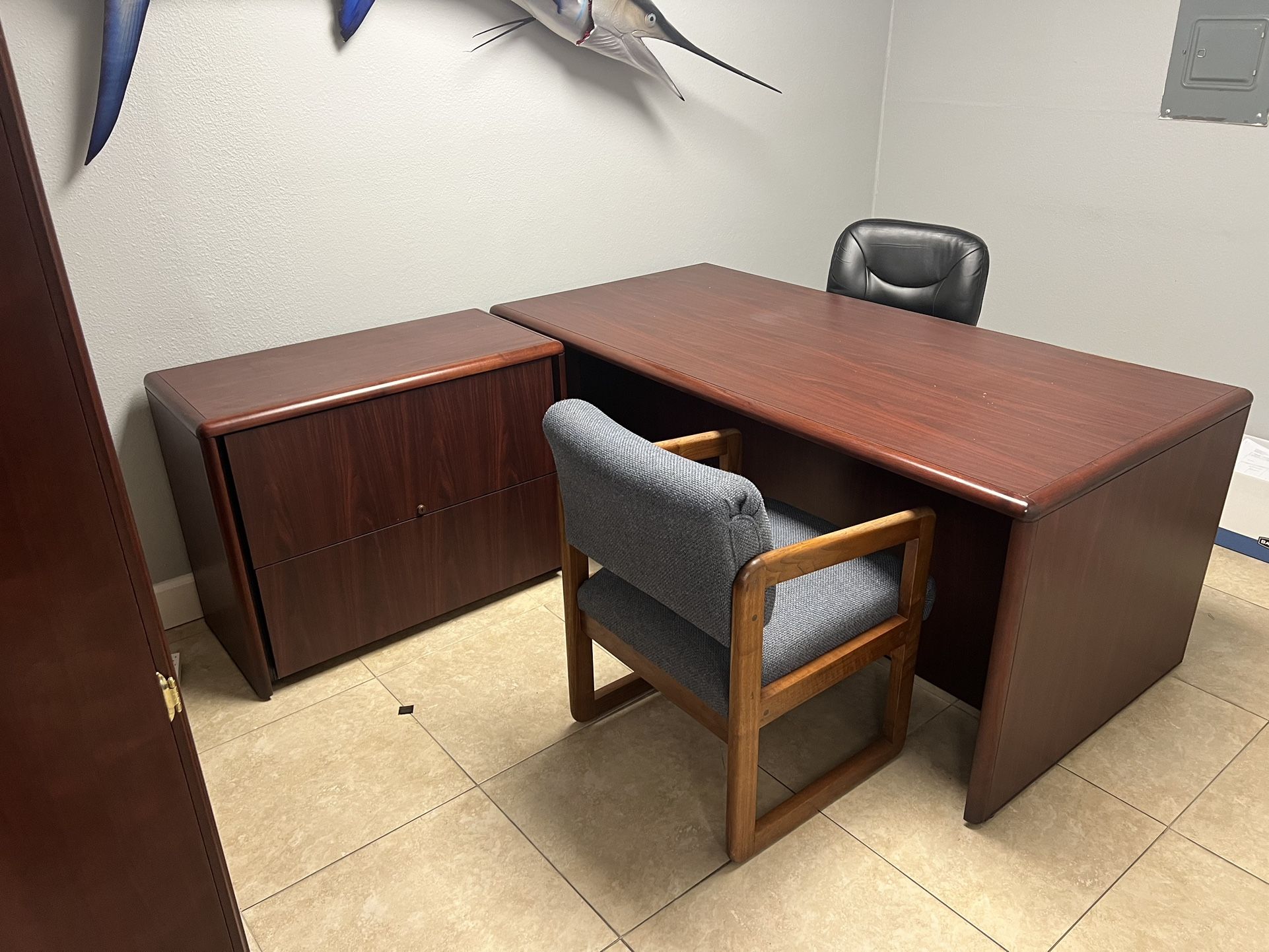 Free Office Furniture