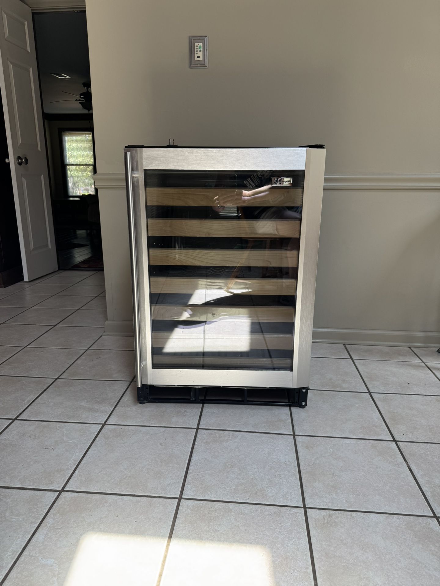 GE Monogram Wine Cooler- *Compressor Doesn’t Work*