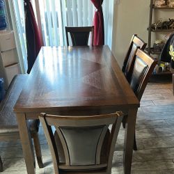 Dinette Table