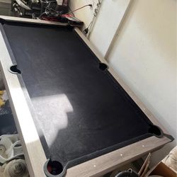 American legend pool table