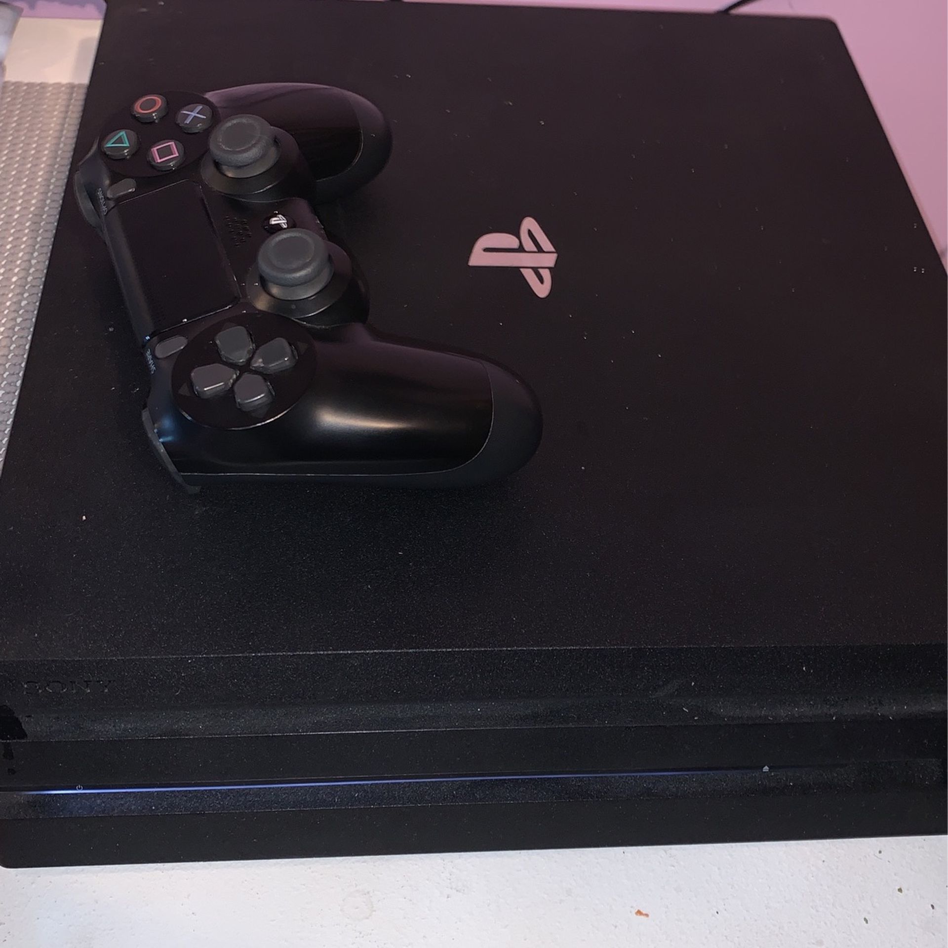 PS4 Pro 2Tb With 29+ Games And 9 Months Of PlayStation Plus
