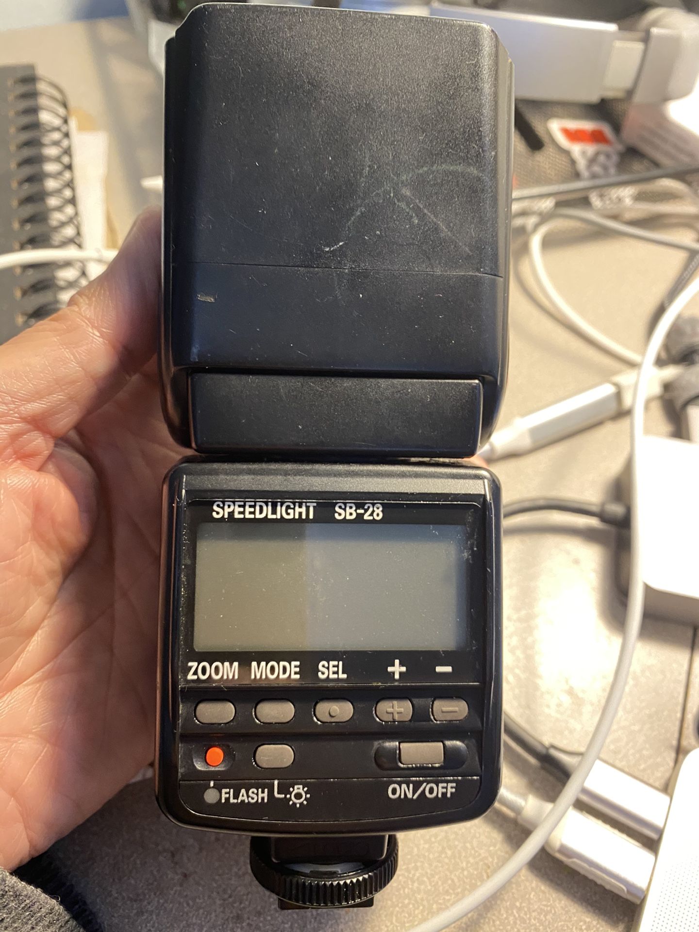Nikon SB-28 speed light