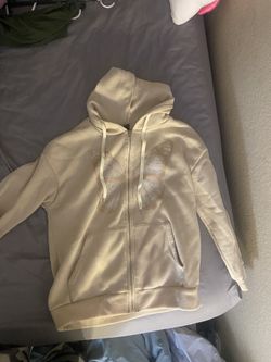 Butterfly zip up