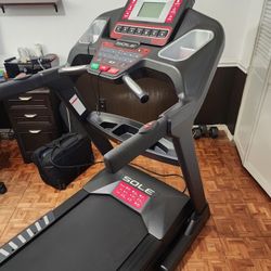 Sole F63 Treadmill