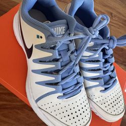 Nike Women’s Vapor court