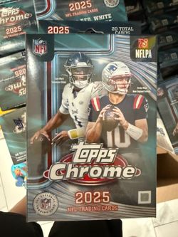 2025 NFL Chrome Hanger box