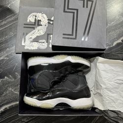 Jordan 11 Space Jam 2016 