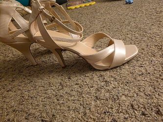 Adrienne Vittadini Xalt Sandal