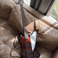 Epiphone Thunderbird Bass w/ Hard Shell Case 