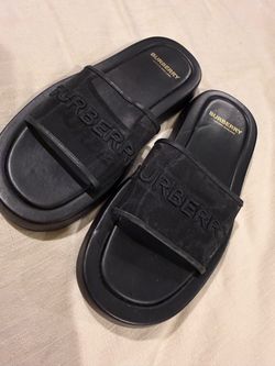 Burberry women’s sandals size 40