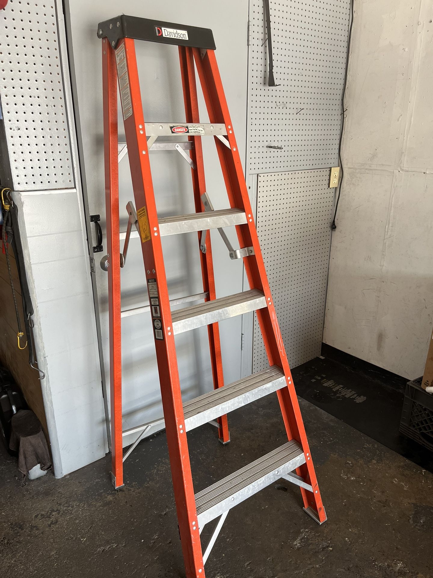 Davison Ladder