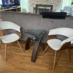 Mid Century Modern Chairs And Table 