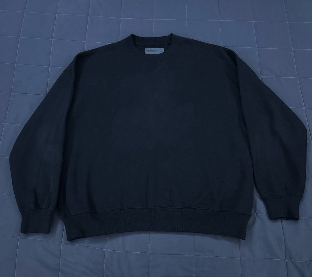 Abercrombie & Fitch Soft Essentials Crewneck M, Used