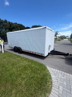 20ft enclosed trailer