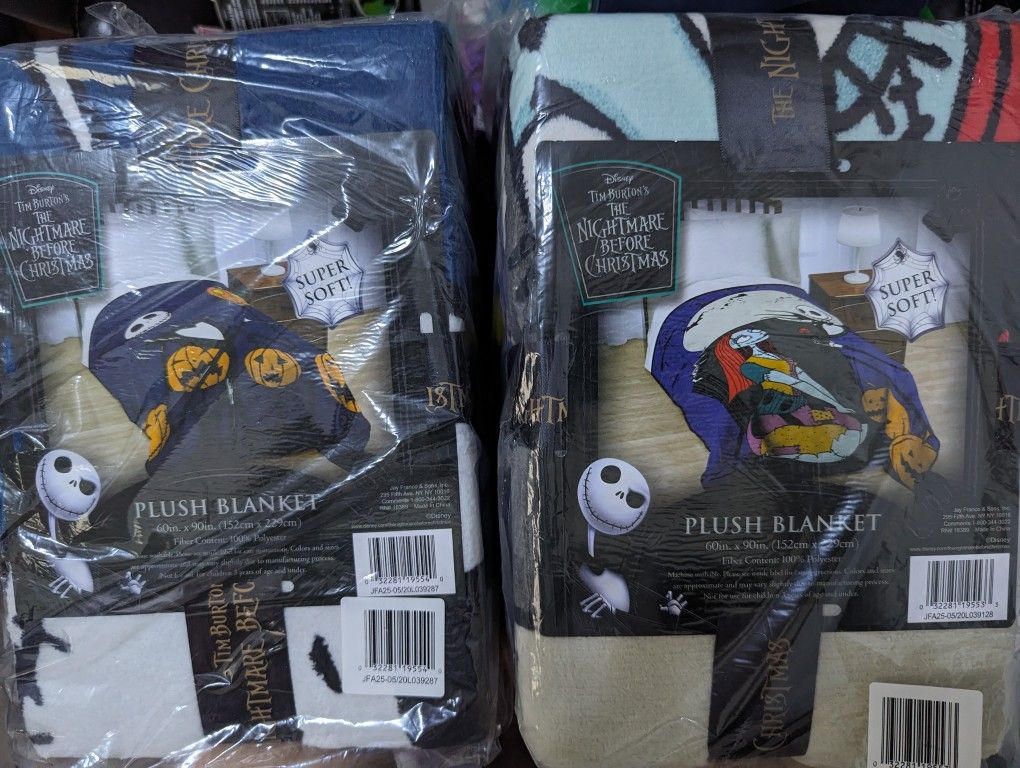 2 Nightmare Before Christmas Plush Blankets 60x90 NEW