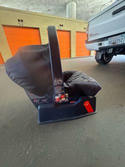 Baby car seat