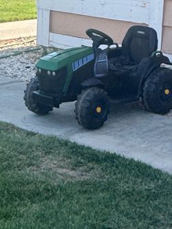Toddler’s Farm Tractor in great condition