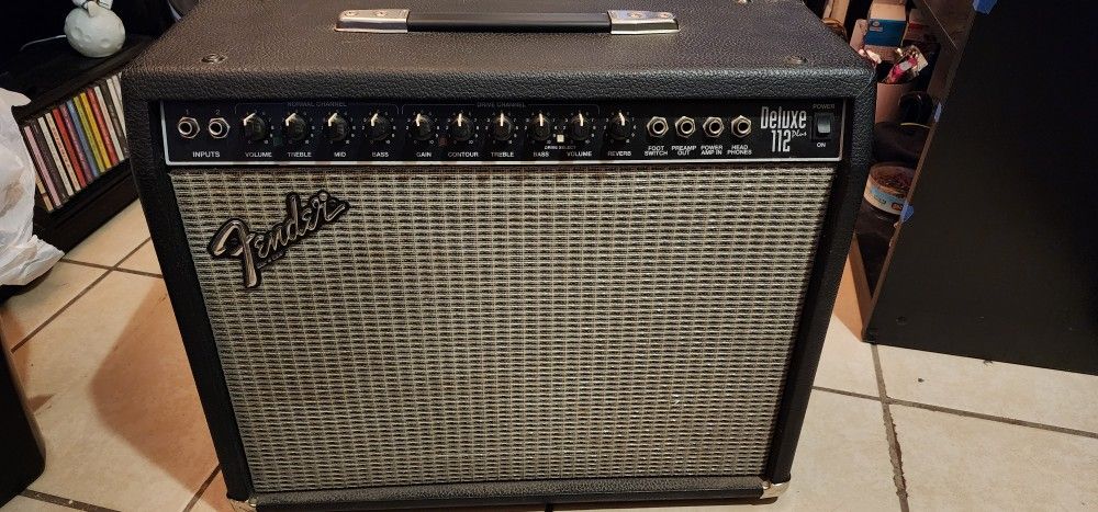 Fender AMP DELUXE 112 PLUS