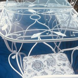 Antique Victorian Wrought Iron Table 6 Heavy Duty 6 Chairs Can  Be Separate For 3 Tables 88 Inches Long 