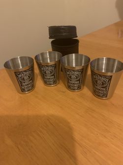 Wow JD shot glasses and case