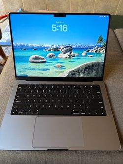 MacBook Pro 14 inch 1TB