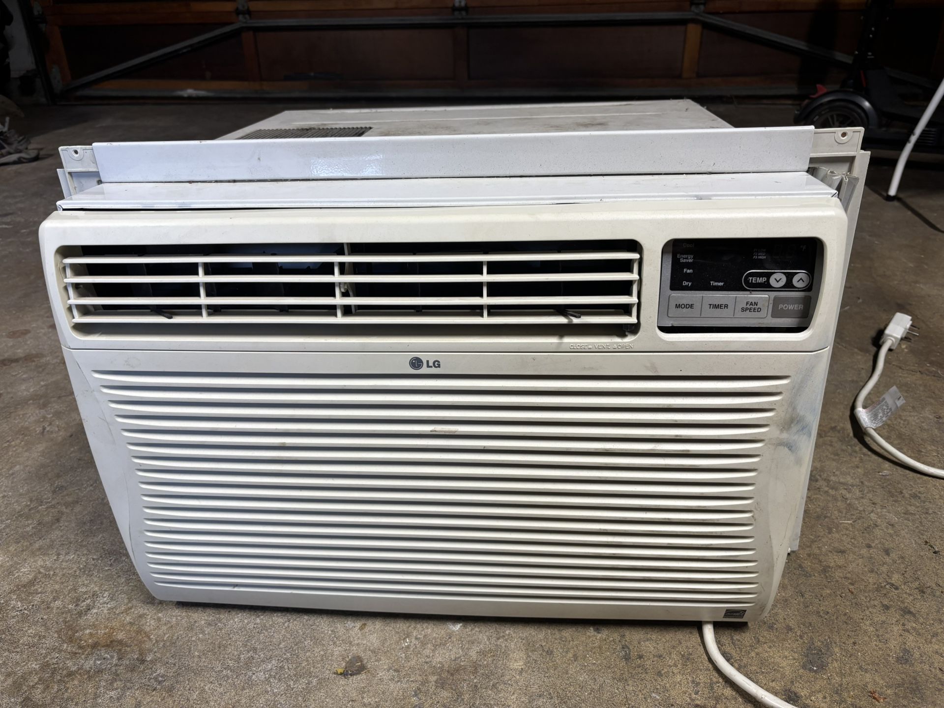 Window Air Conditioning Unit