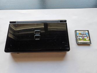 Jet Black Nintendo ds with game