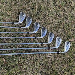 Taylormade Stealth 2022 Irons 5-AW Golf