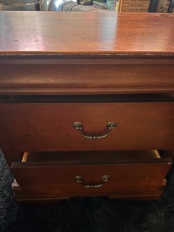Night stand