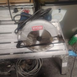 Ryobi Circular Saw 