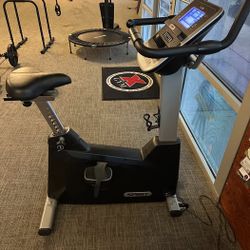 Spirit XBU55 Upright Bike