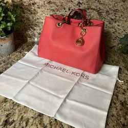 Michael Kors Women Handbag