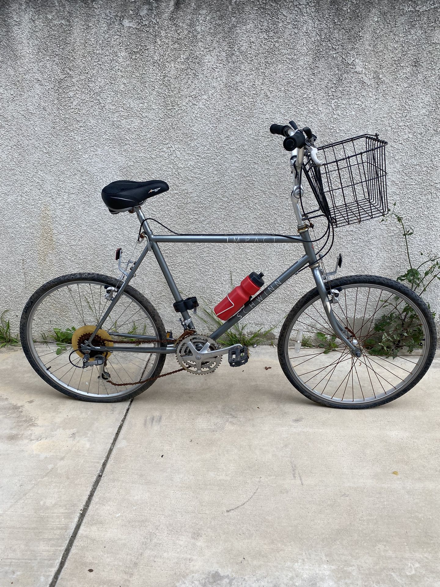 26in Schwinn Hybrid cruiser bike $30