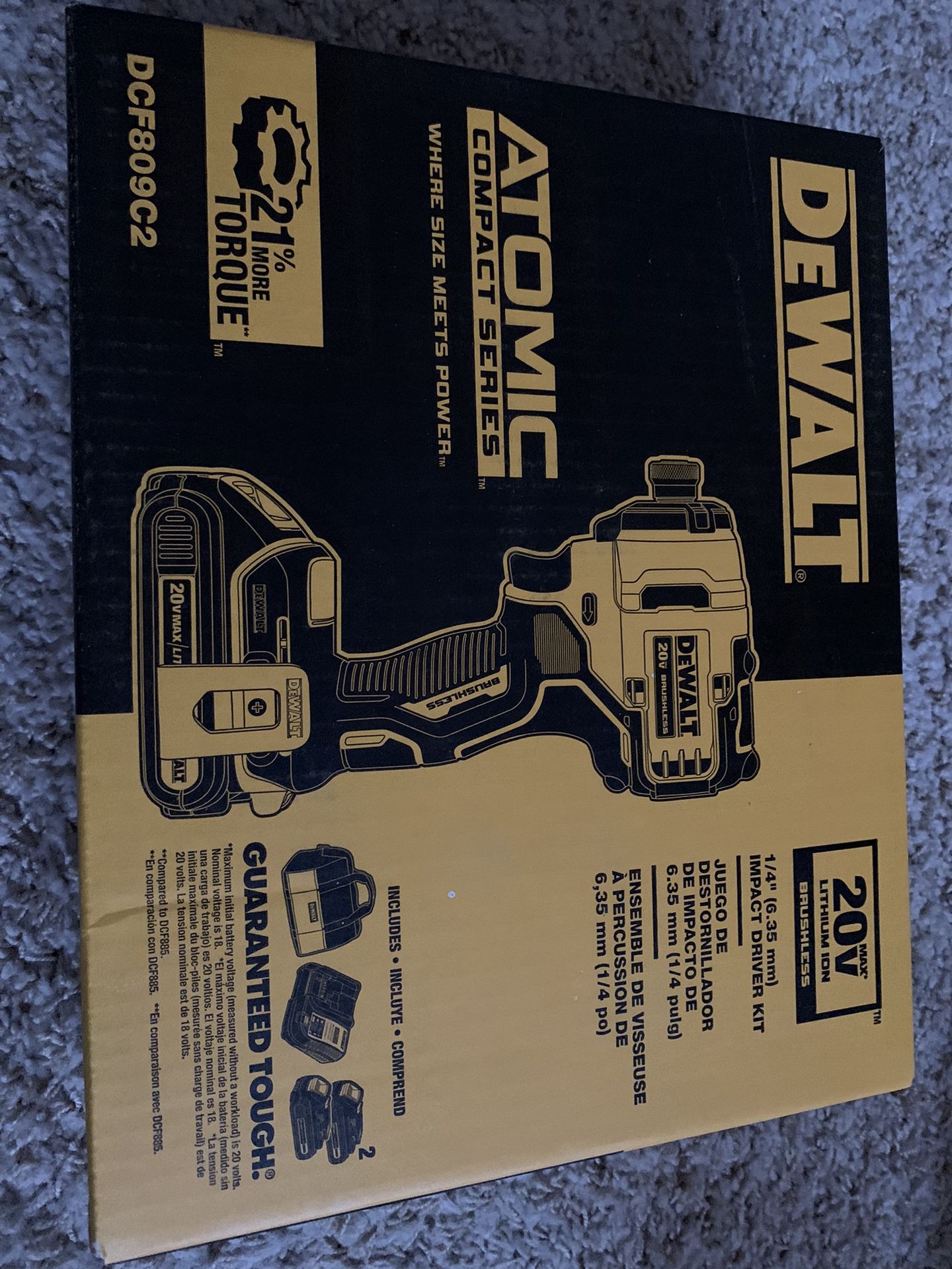 DeWalt 1/4” Impact Driver Kit 20V DCF809C2