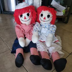 Raggedy Ann and dolls