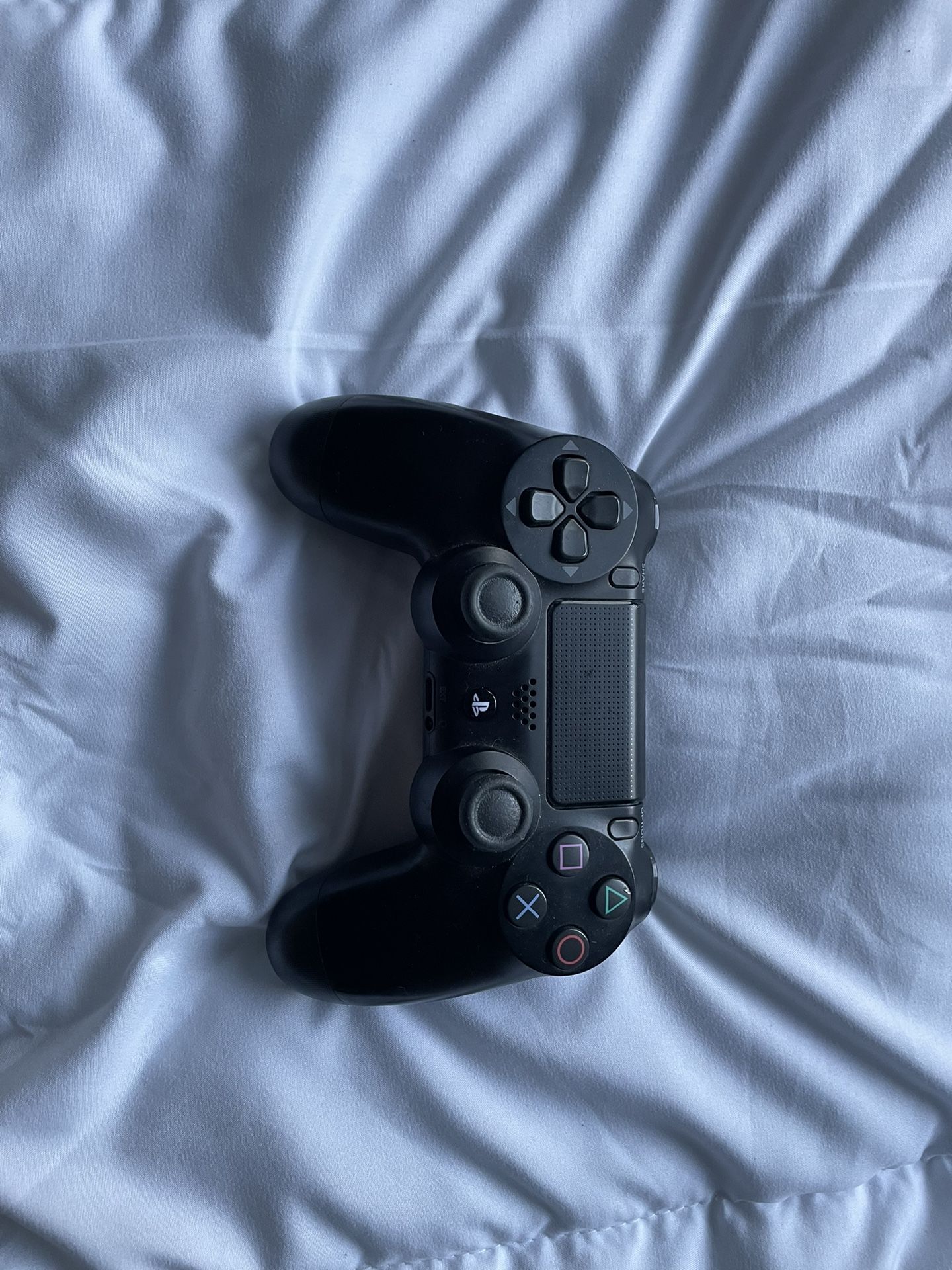 PS4 Controller