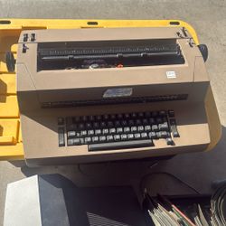 IBM Typewriter Selectric 2