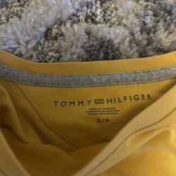 Tommy Hilifiger Shirt Yellow Stitch Vintage 