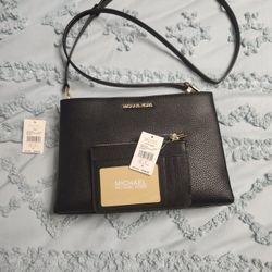 Mk Purse And Wallet 