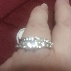 Size 8 Beautiful CZs In White Gold Plated ENGAGEMENT RING And WEDDING BAND SET