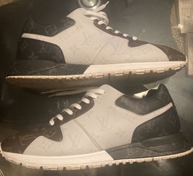 Louis Vuitton Run Away Monogram Sneakers Size 11 US