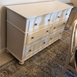 White 6 Drawer Wood Dresser