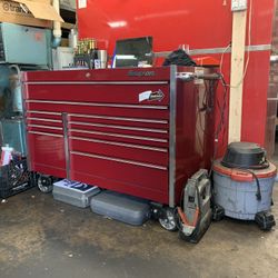 Double Wide Snap On Tool Box 