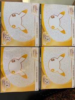 Pokemon 30th Celebration Elite Trainer Box