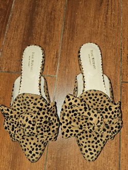 Women's shoes