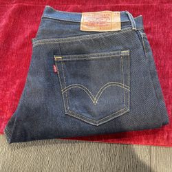 Men’s Levi Jeans 