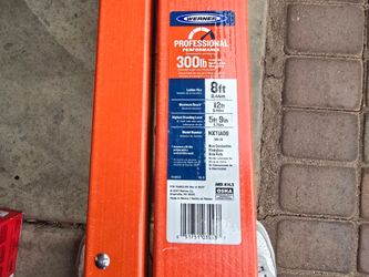 8 ft ladder