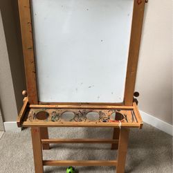 [free] Easel Board With 2 Sides