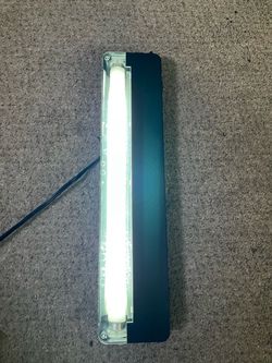 Zilla Tropical 25 UVB T8 15 Watts